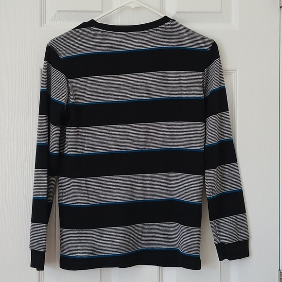 Boy's shirt - Picture 2 of 3